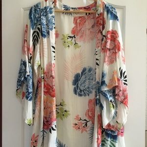 Brand New - Rip Curl Floral Kimono